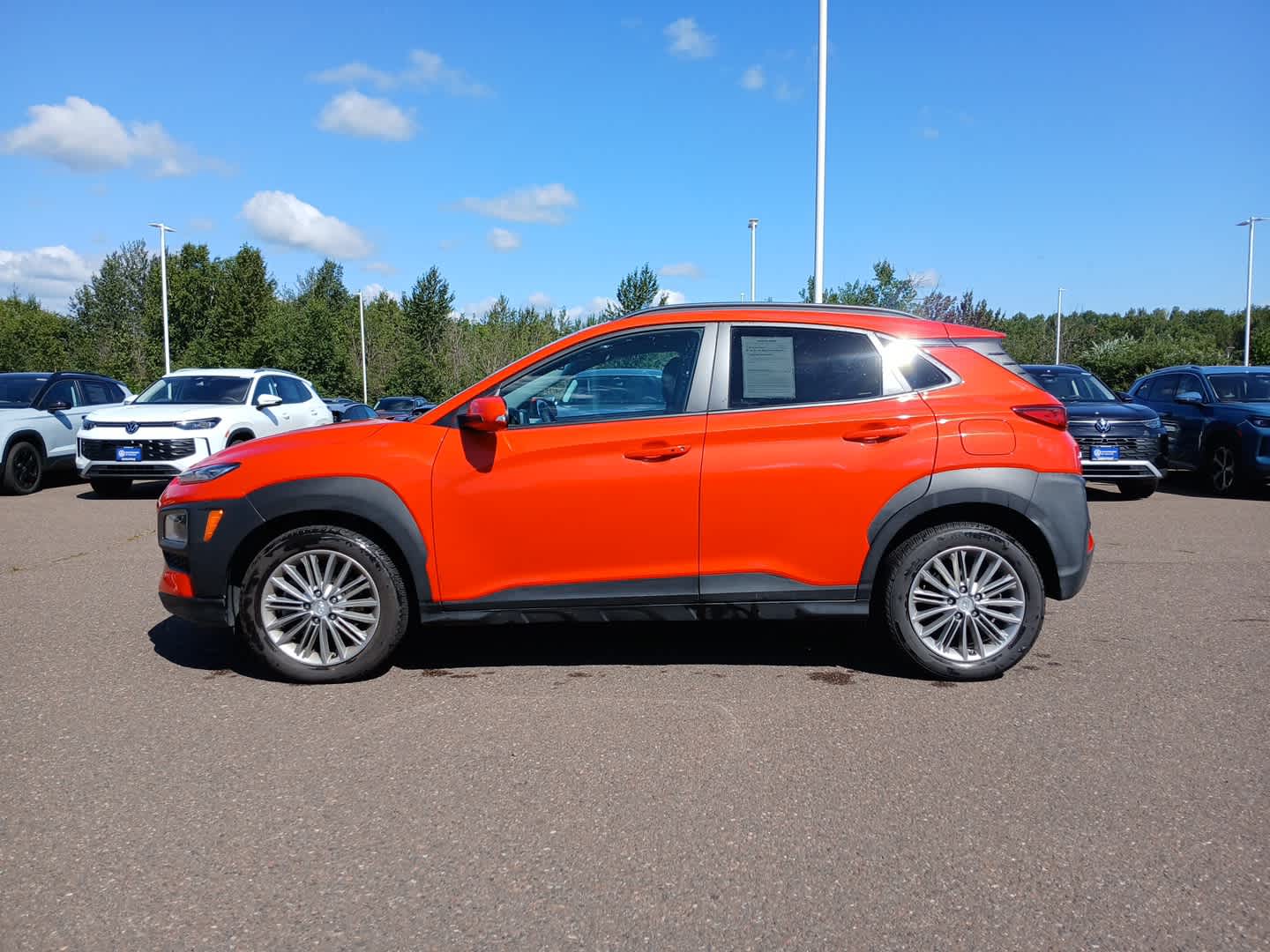 Used 2019 Hyundai Kona SEL with VIN KM8K2CAA4KU330534 for sale in Hermantown, Minnesota