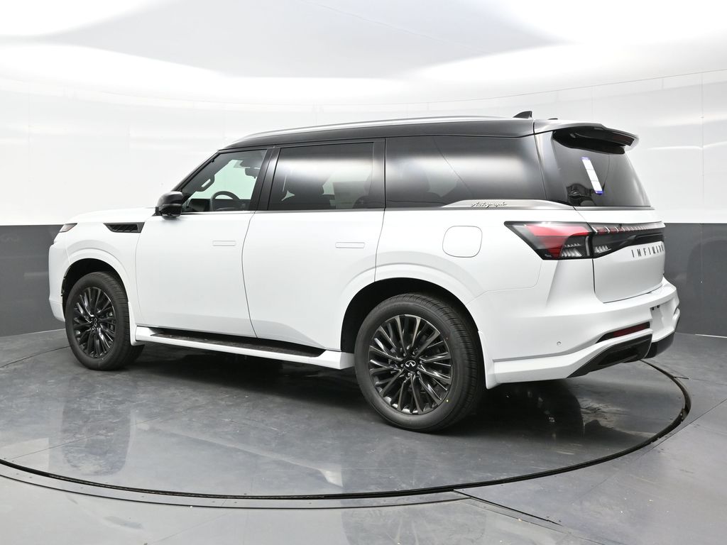 2026 Infiniti QX80 photo 3
