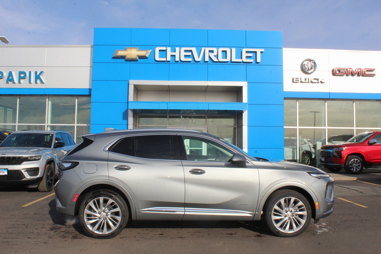 2026 Buick Envision Avenir's photo