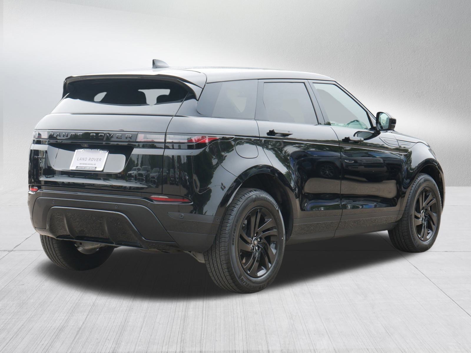 2025 Land Rover Range Rover Evoque S photo 5