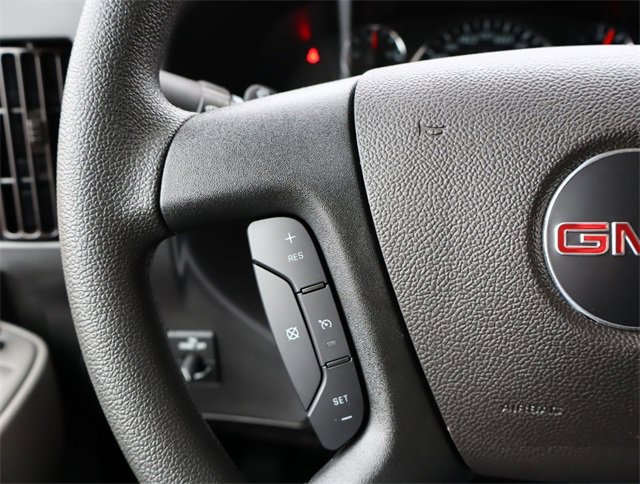 2025 Gmc Savana Cargo 3500 photo 22