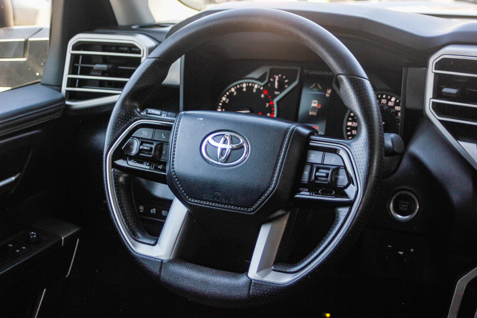 2024 Toyota Tundra SR5 photo 14