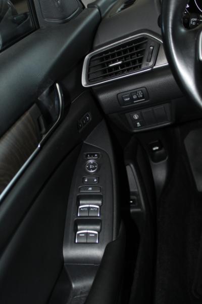 2019 Honda Accord EX-L photo 7