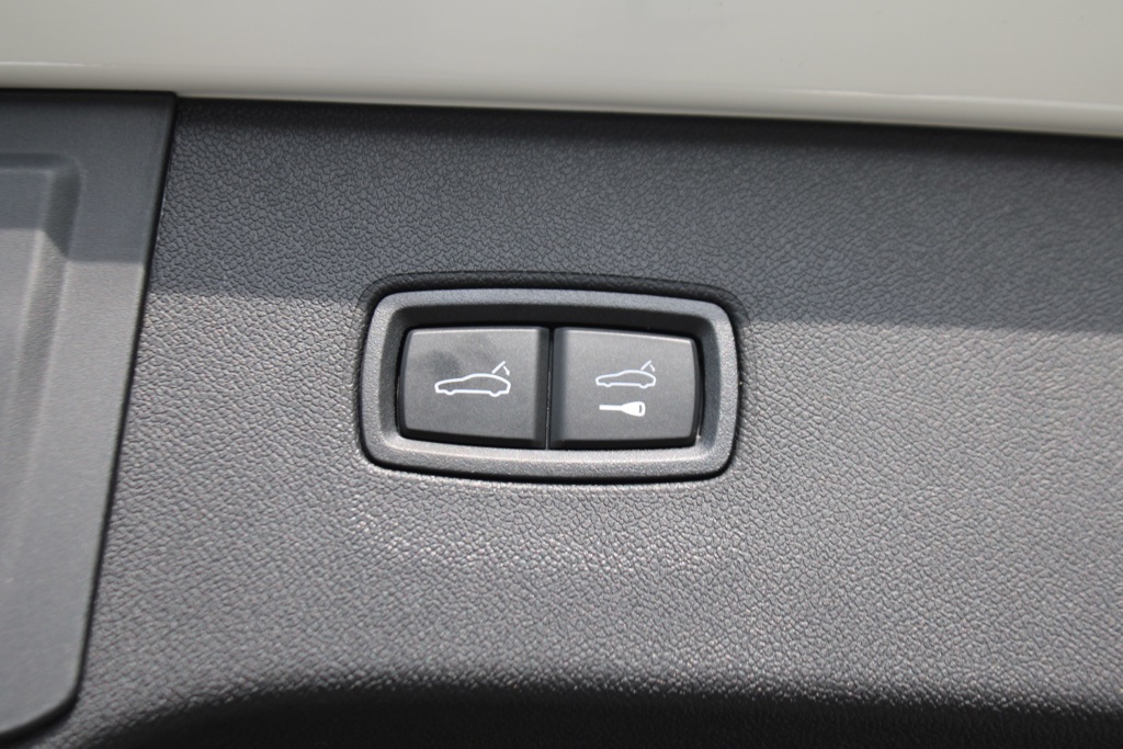 2025 Porsche Cayenne GTS photo 31