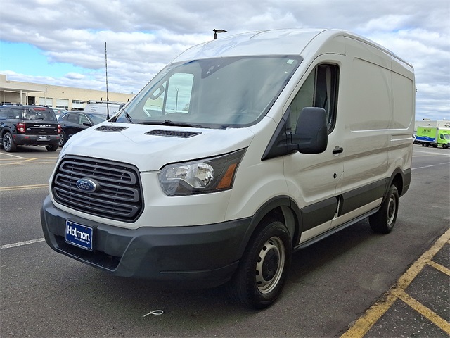 2017 Ford Transit photo 4