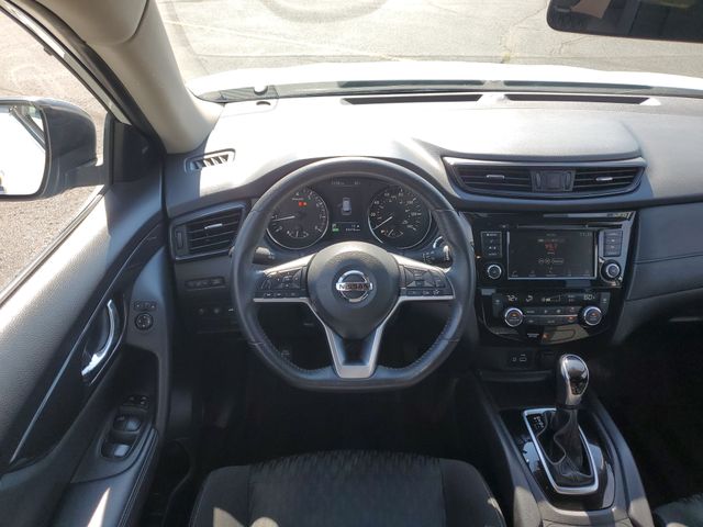 2020 Nissan Rogue SV photo 10