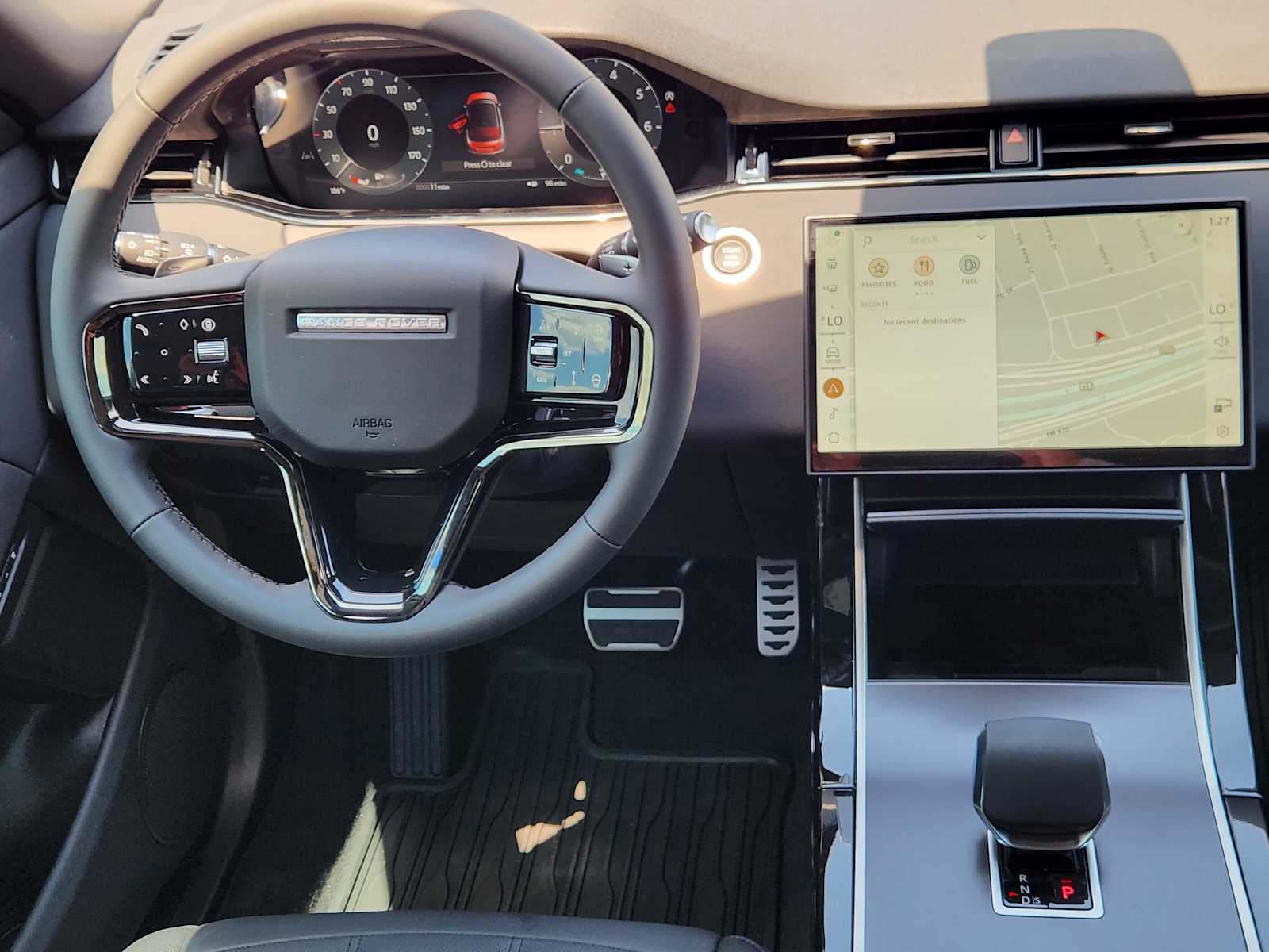 2026 Land Rover Range Rover Evoque Dynamic SE photo 21