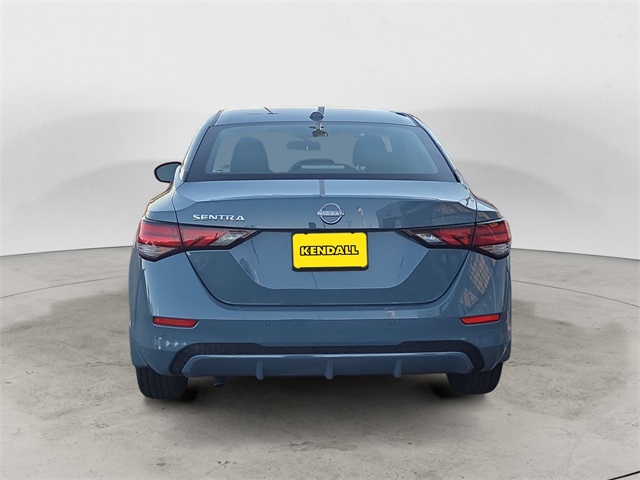2025 Nissan Sentra SV photo 4