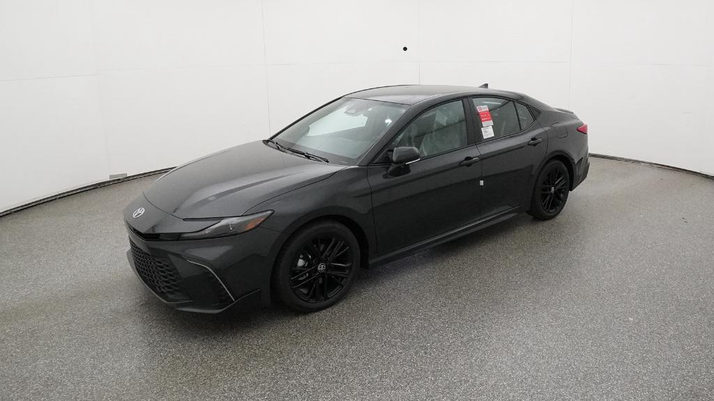 2026 Toyota Camry SE's photo