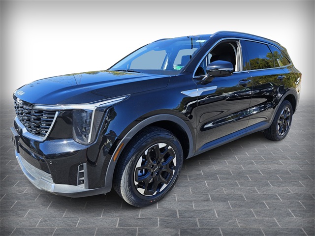 2024 Kia Sorento S photo 2