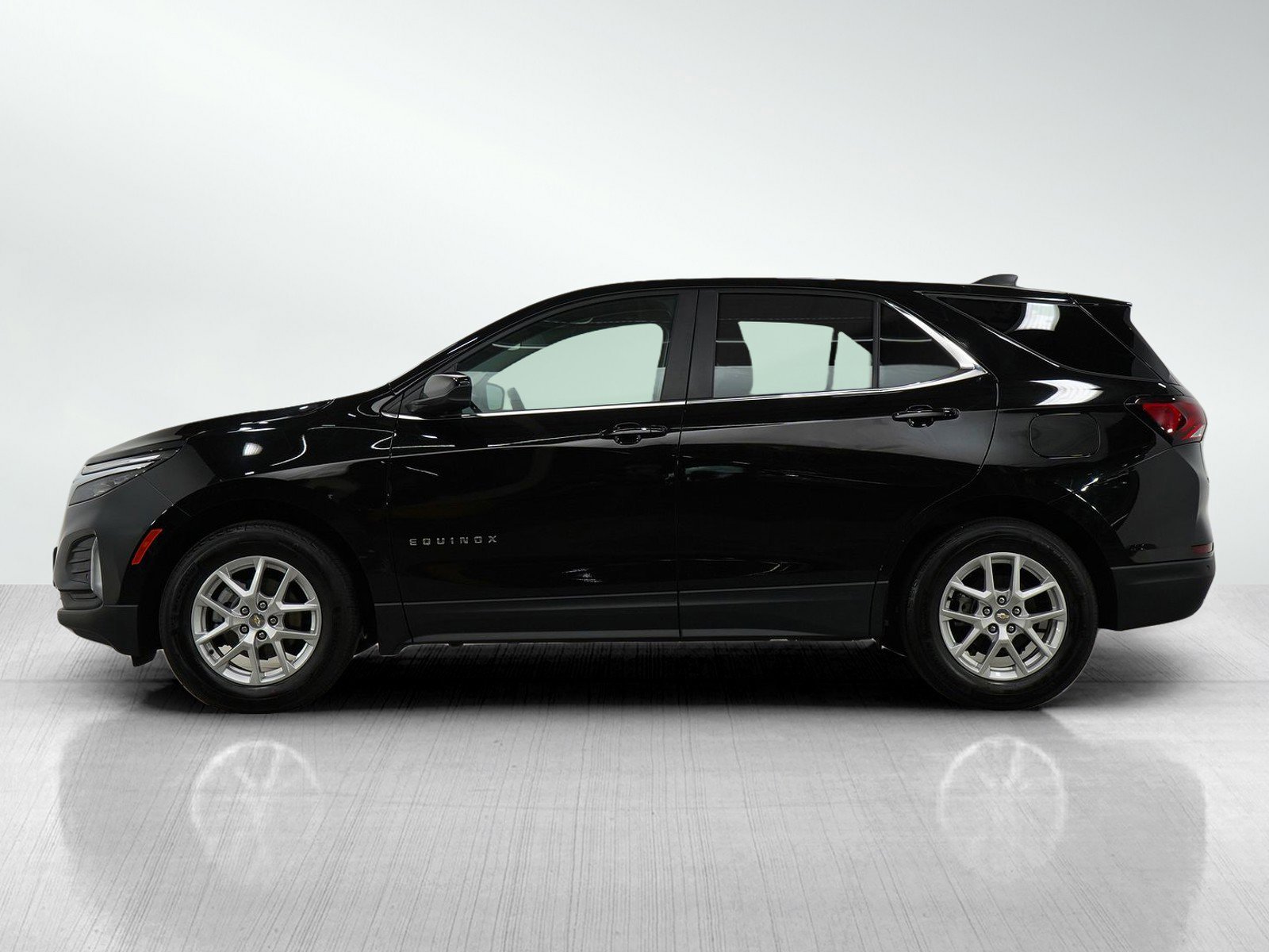 Used 2022 Chevrolet Equinox LT with VIN 3GNAXKEV9NL268143 for sale in White Bear Lake, Minnesota
