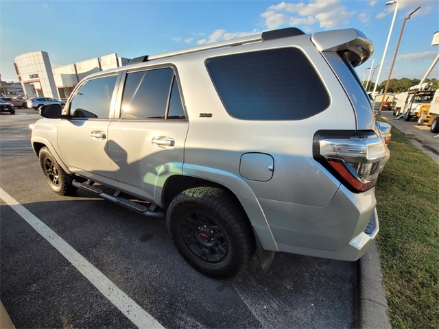 2021 Toyota 4Runner SR5 Premium photo 3