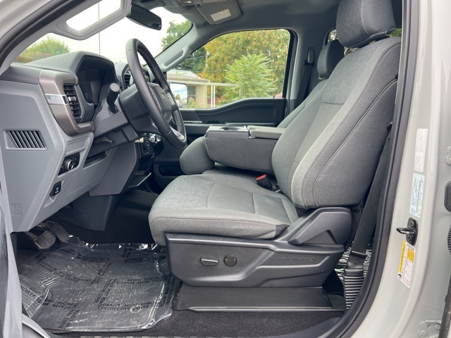 2024 Ford F-150 XLT photo 6