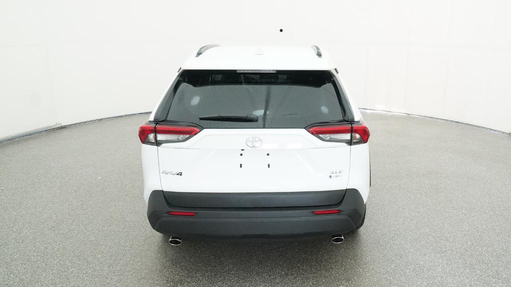 2025 Toyota RAV4 Hybrid XLE photo 17