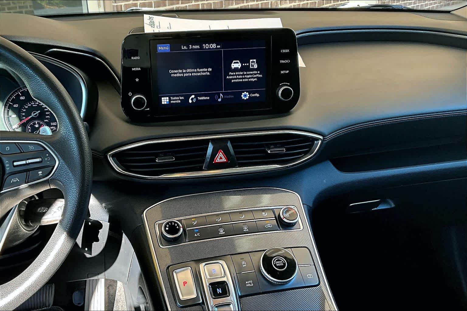 2021 Hyundai Santa Fe SE photo 3