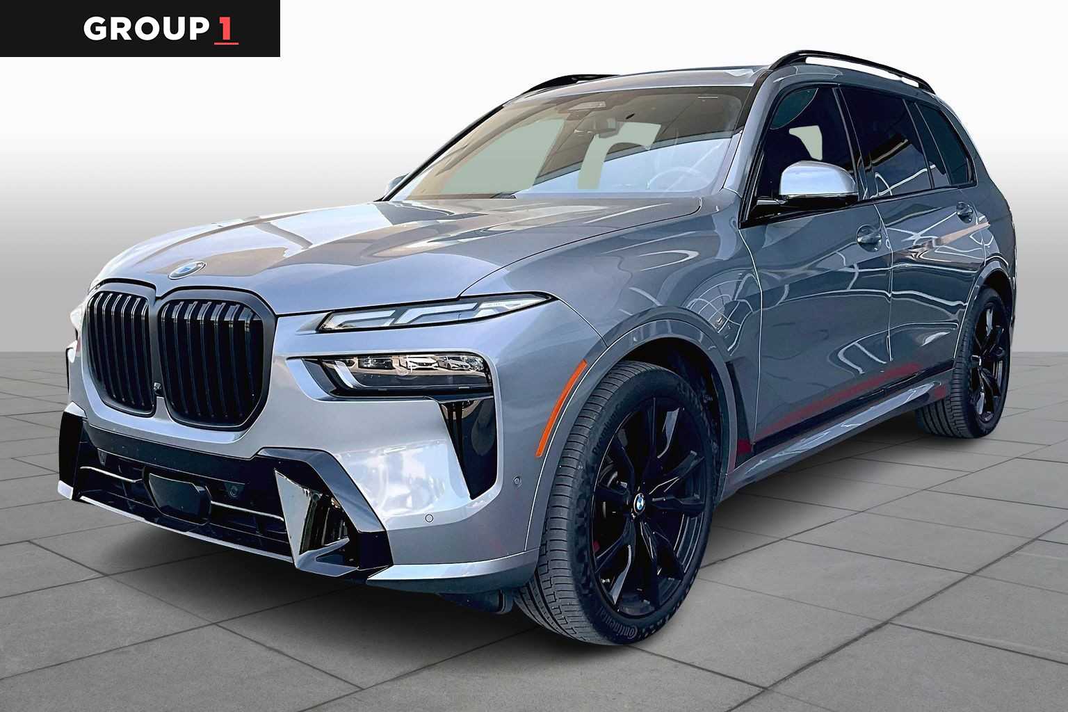 2025 BMW X7 40i's photo