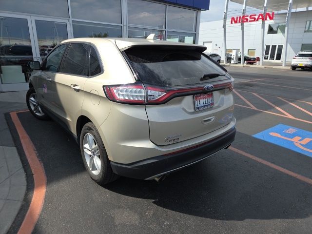 2018 Ford Edge SEL photo 4
