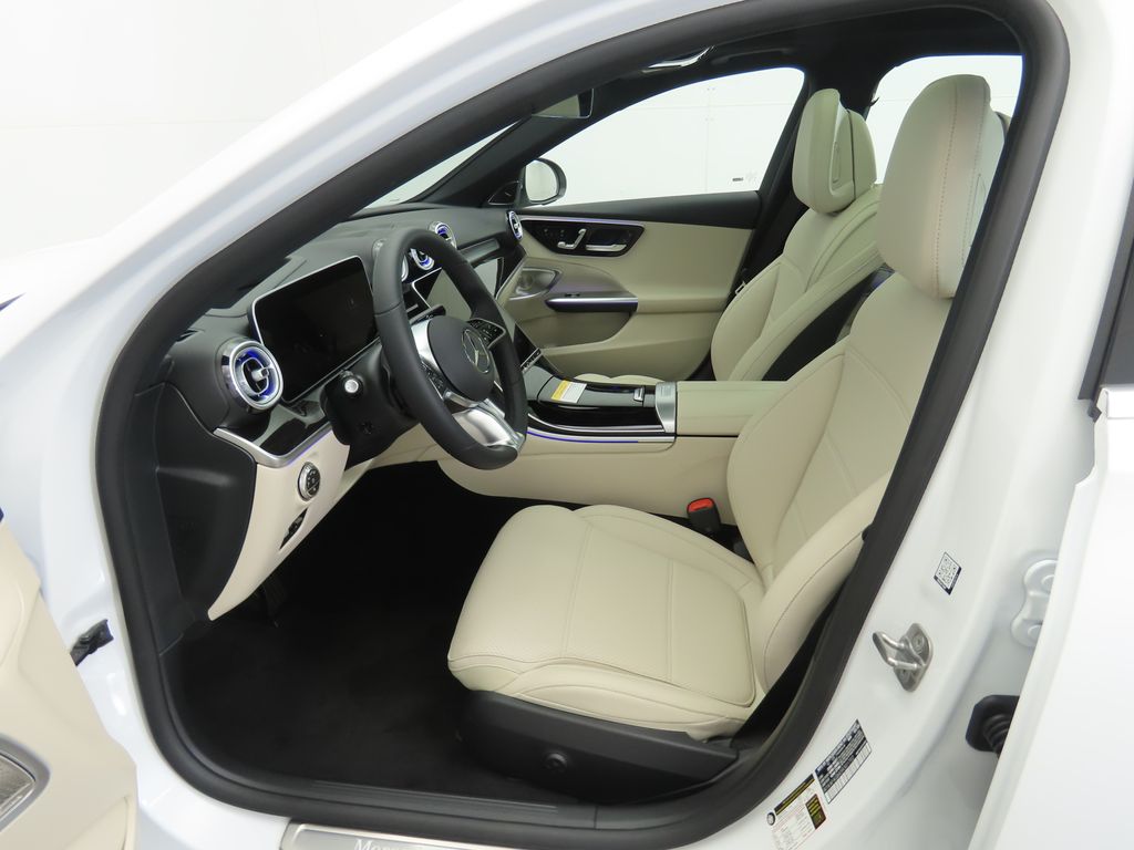 2025 Mercedes Benz C 300 photo 21