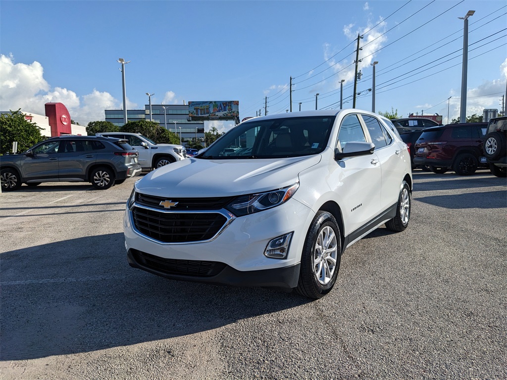 2021 Chevrolet Equinox LT photo 3