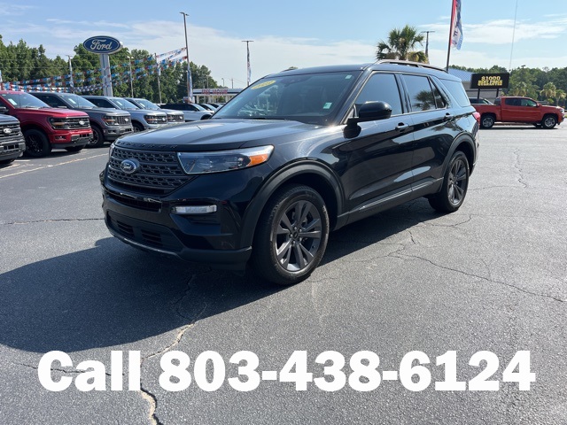 2023 Ford Explorer XLT photo 29