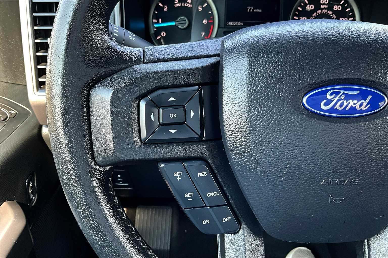 2020 Ford F-150 XLT photo 22