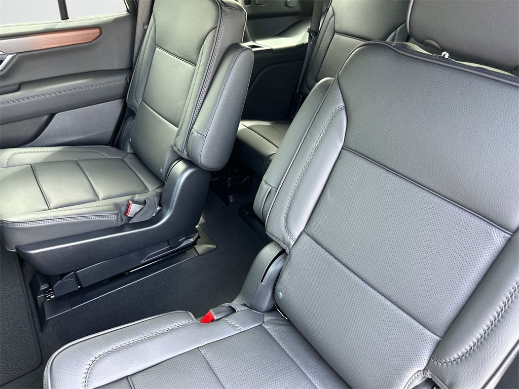 2025 Gmc Yukon Denali photo 9