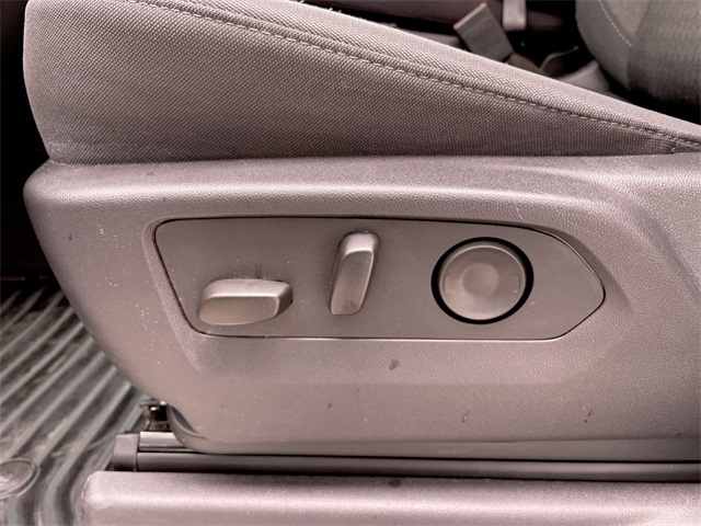 2025 Gmc Sierra HD SLE photo 5