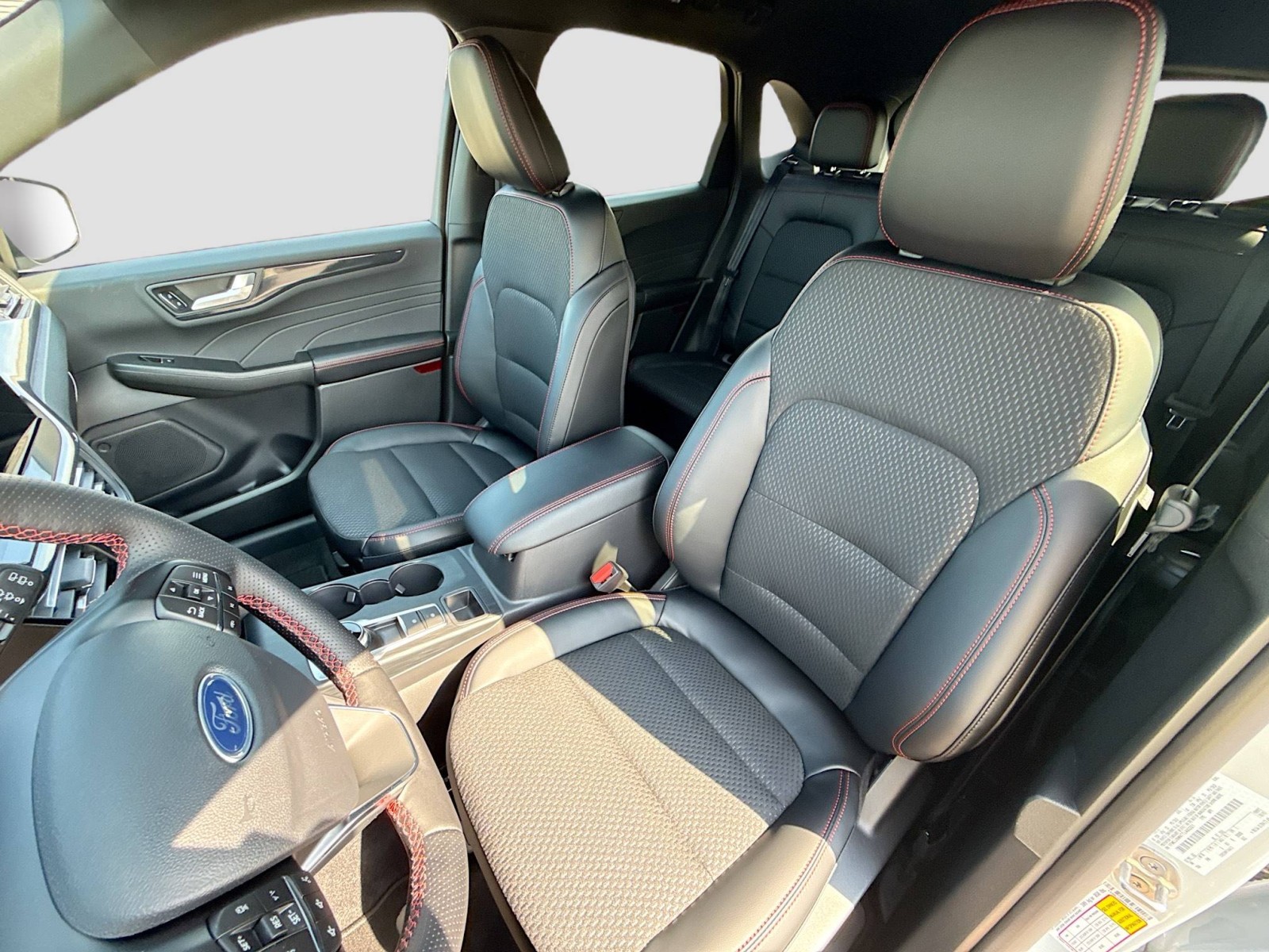2026 Ford Escape ST-Line photo 20