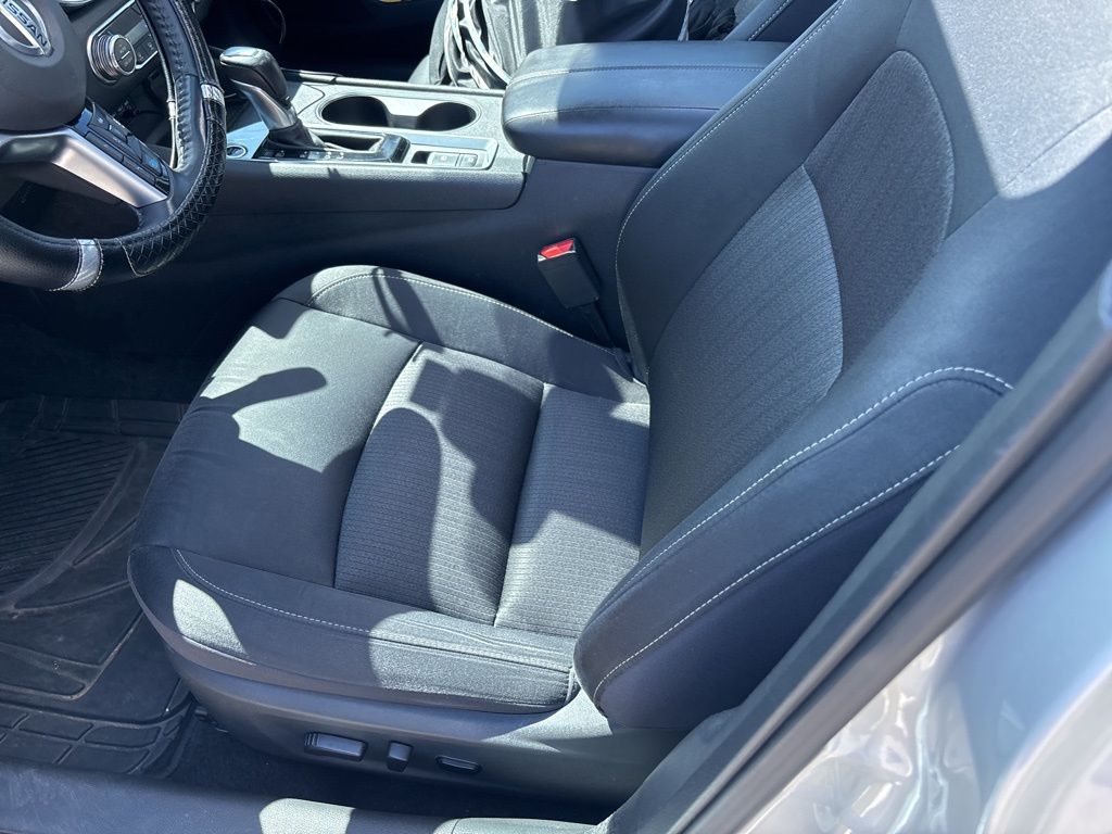 2019 Nissan Altima 2.5 SV photo 23