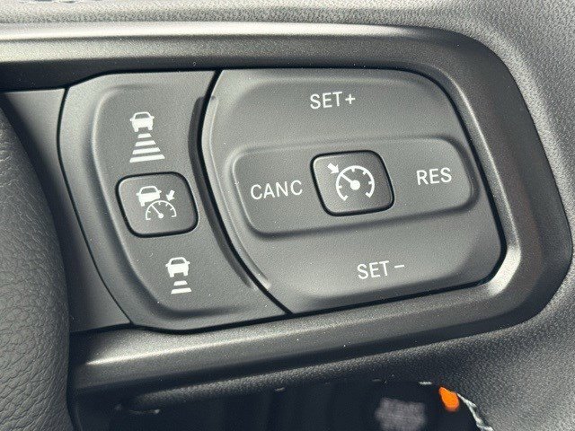 2025 Jeep Wrangler Sport S photo 14