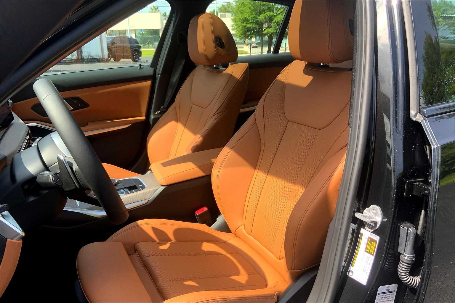2025 Bmw 330i photo 9