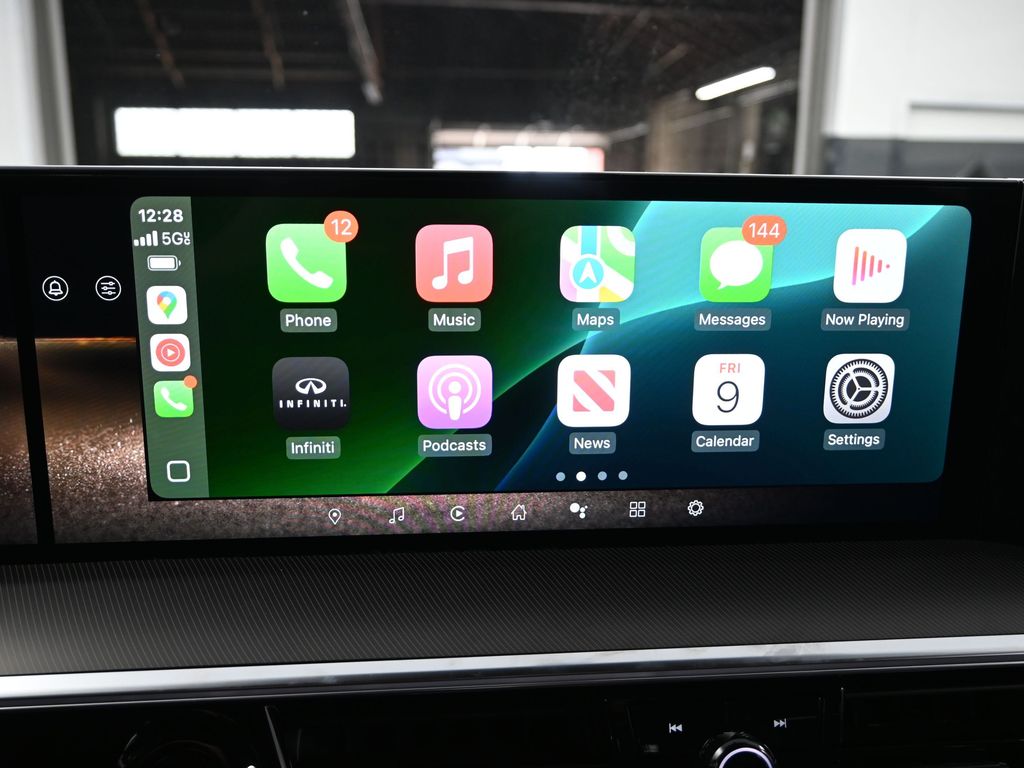 2025 Infiniti QX80 Pure photo 14