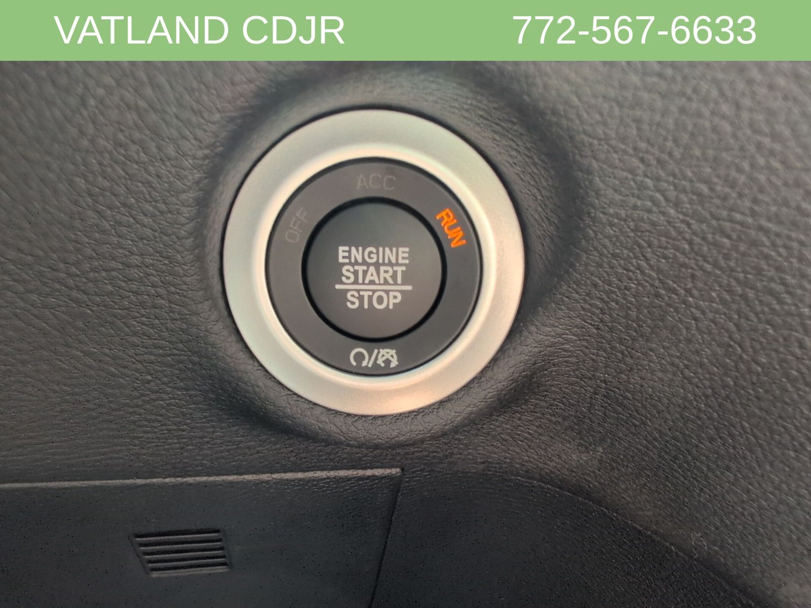 2026 Chrysler Pacifica photo 22