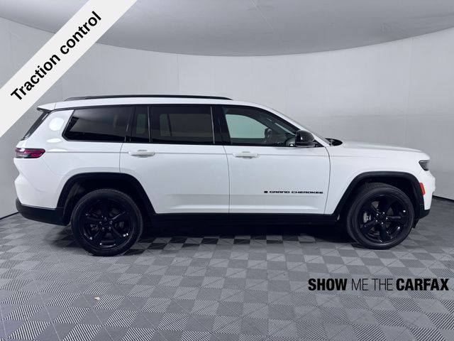 2023 Jeep Grand Cherokee Laredo Altitude photo 9