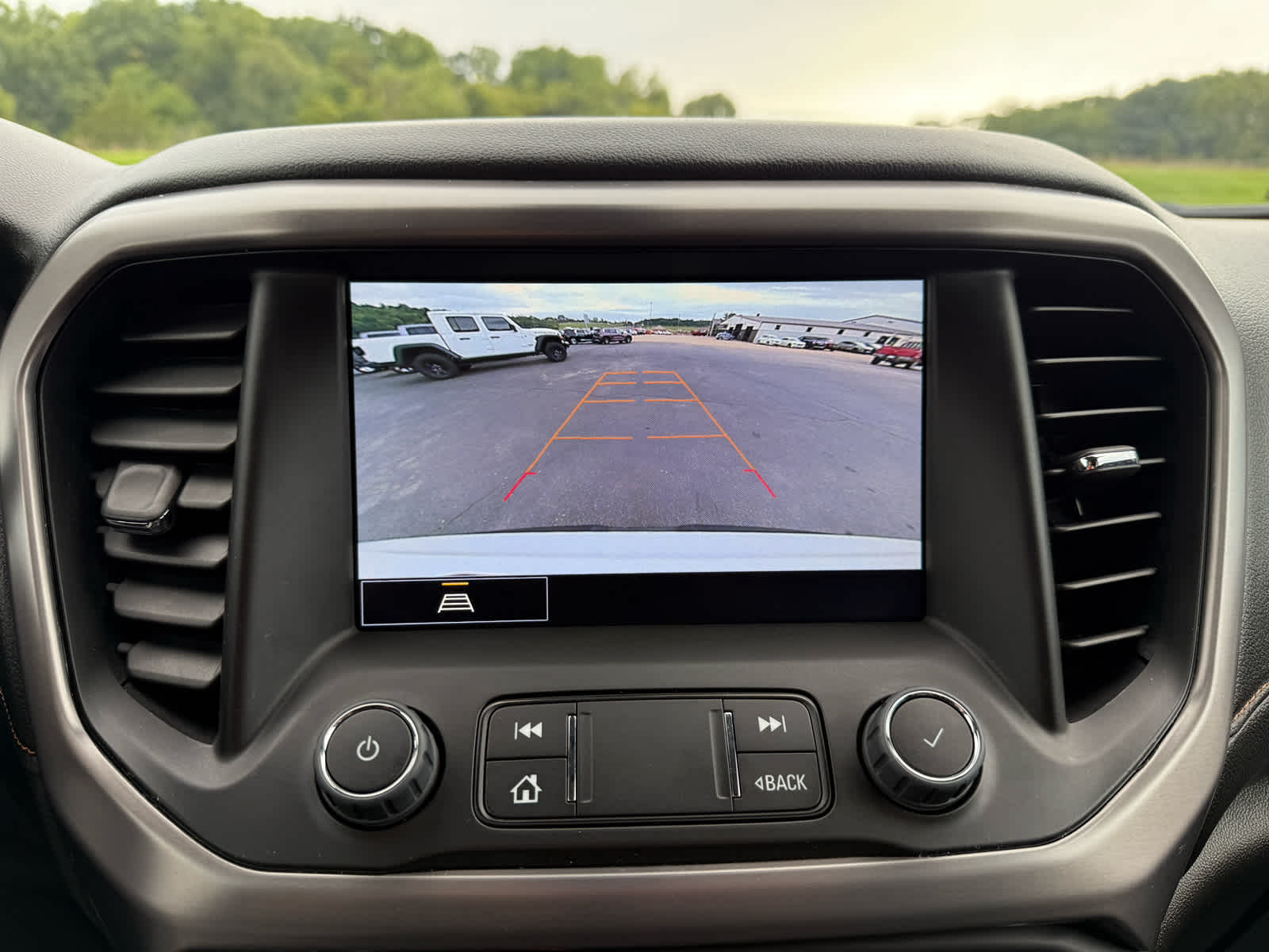 2023 Gmc Acadia AT4 photo 19