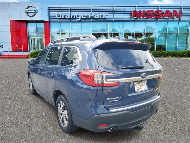 2025 Subaru Ascent Premium photo 3