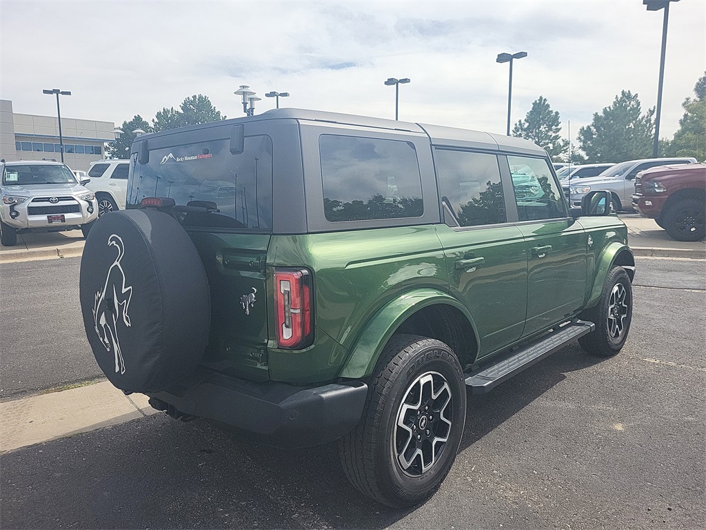 2022 Ford Bronco Outer Banks photo 4