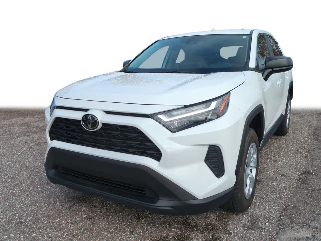 2024 Toyota RAV4 LE's photo