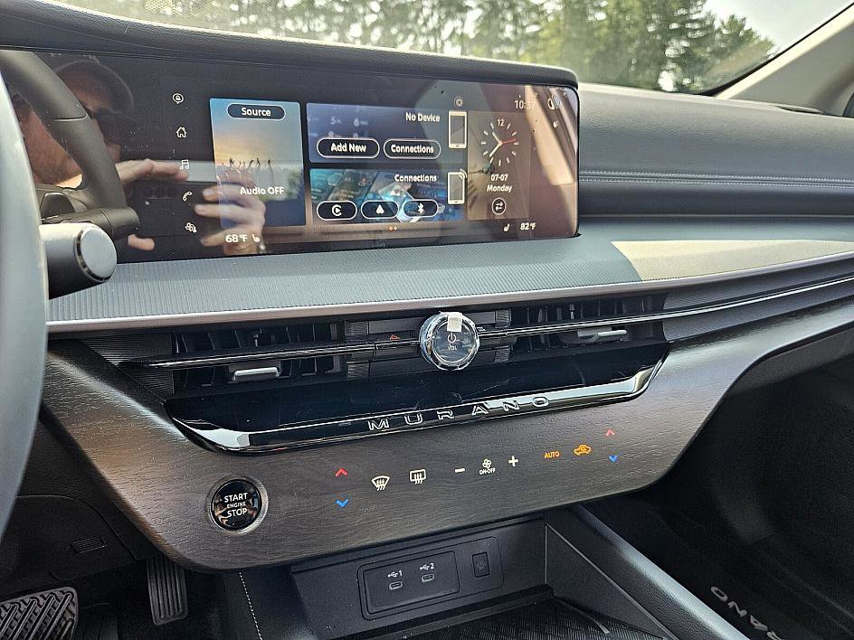 2025 Nissan Murano SV photo 18