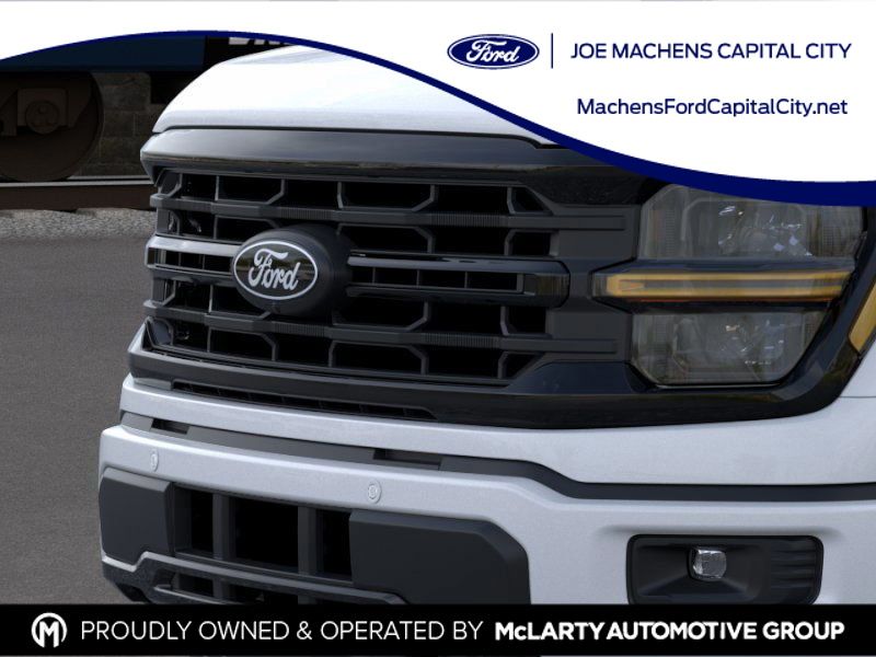 2025 Ford F-150 XLT photo 14