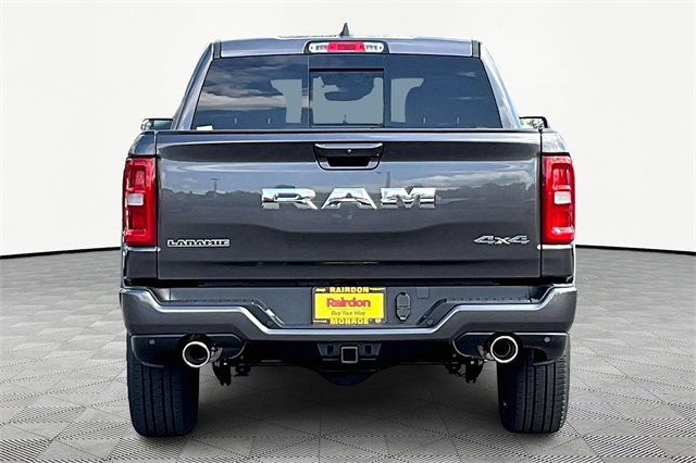 2025 Ram 1500 Laramie photo 4