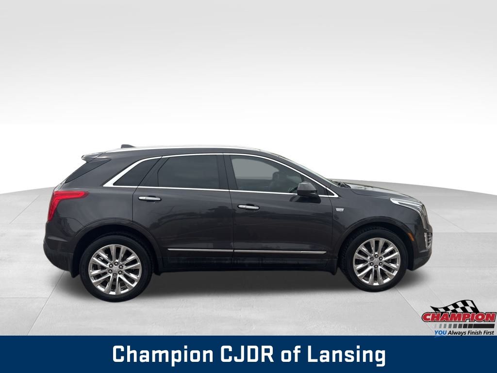 2017 Cadillac XT5 Platinum photo 8