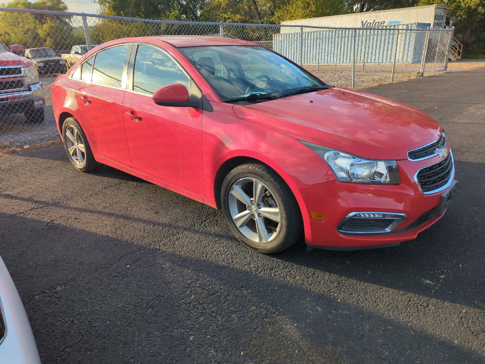 2015 Chevrolet Cruze LT photo 5