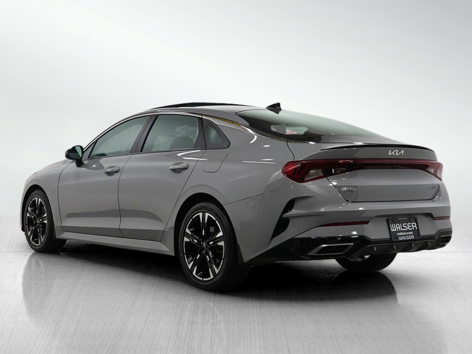 2022 Kia K5 GT-Line photo 3