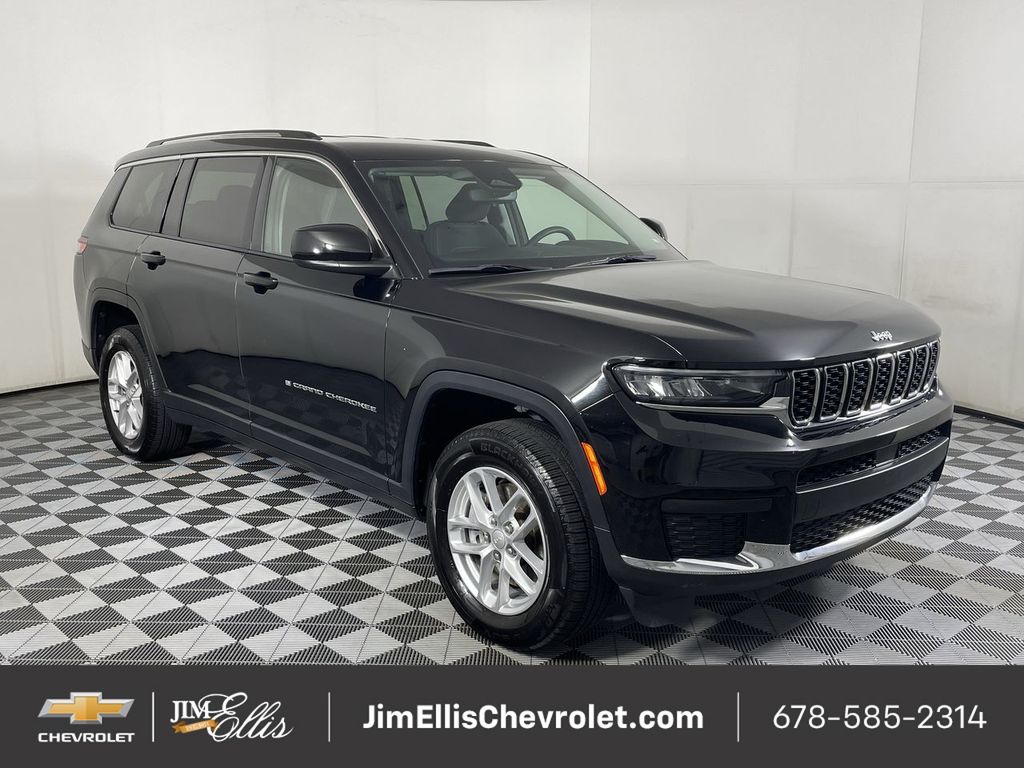 2023 Jeep Grand Cherokee L Laredo's photo
