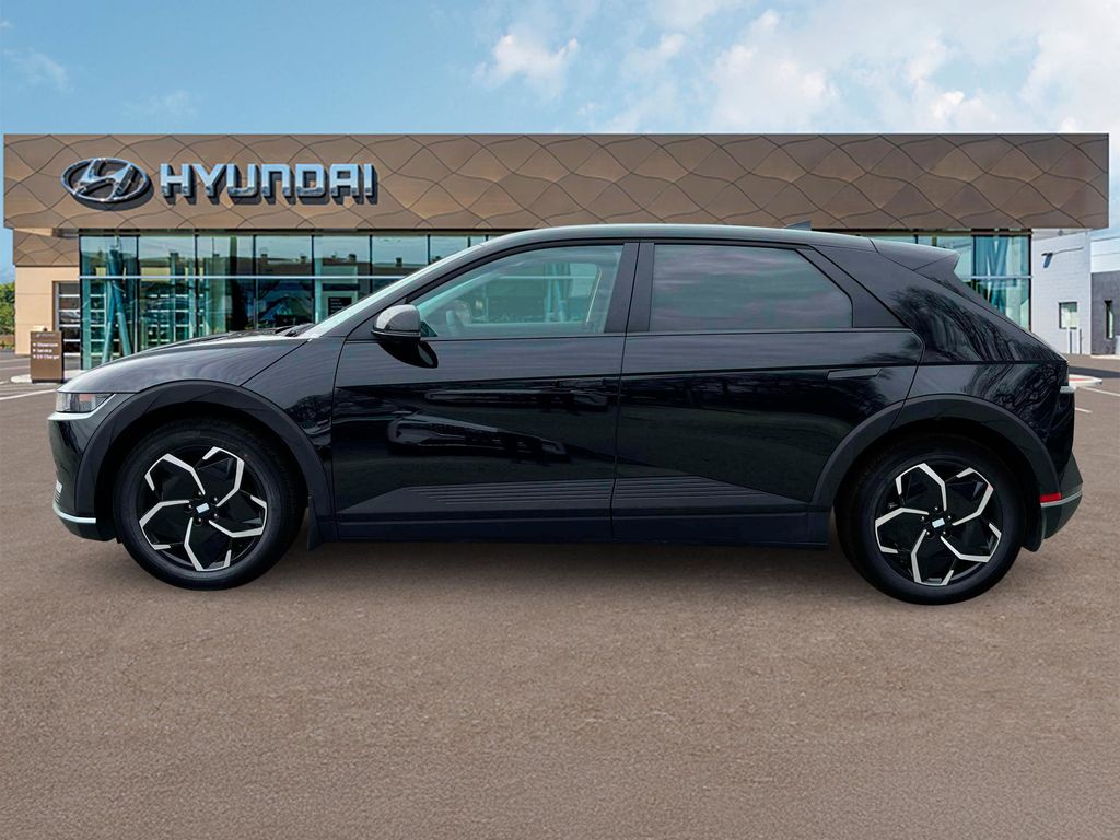 2024 Hyundai Ioniq 5 SEL photo 3