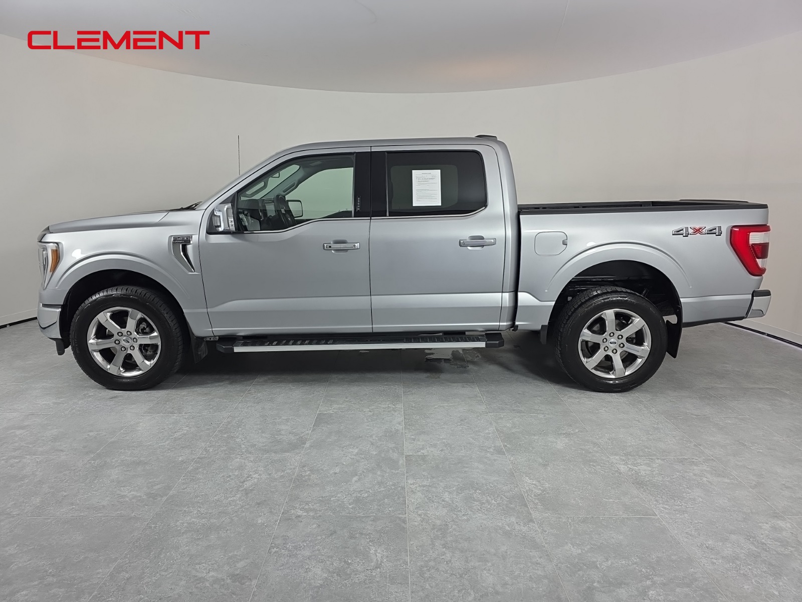 2023 Ford F-150 Lariat photo 3