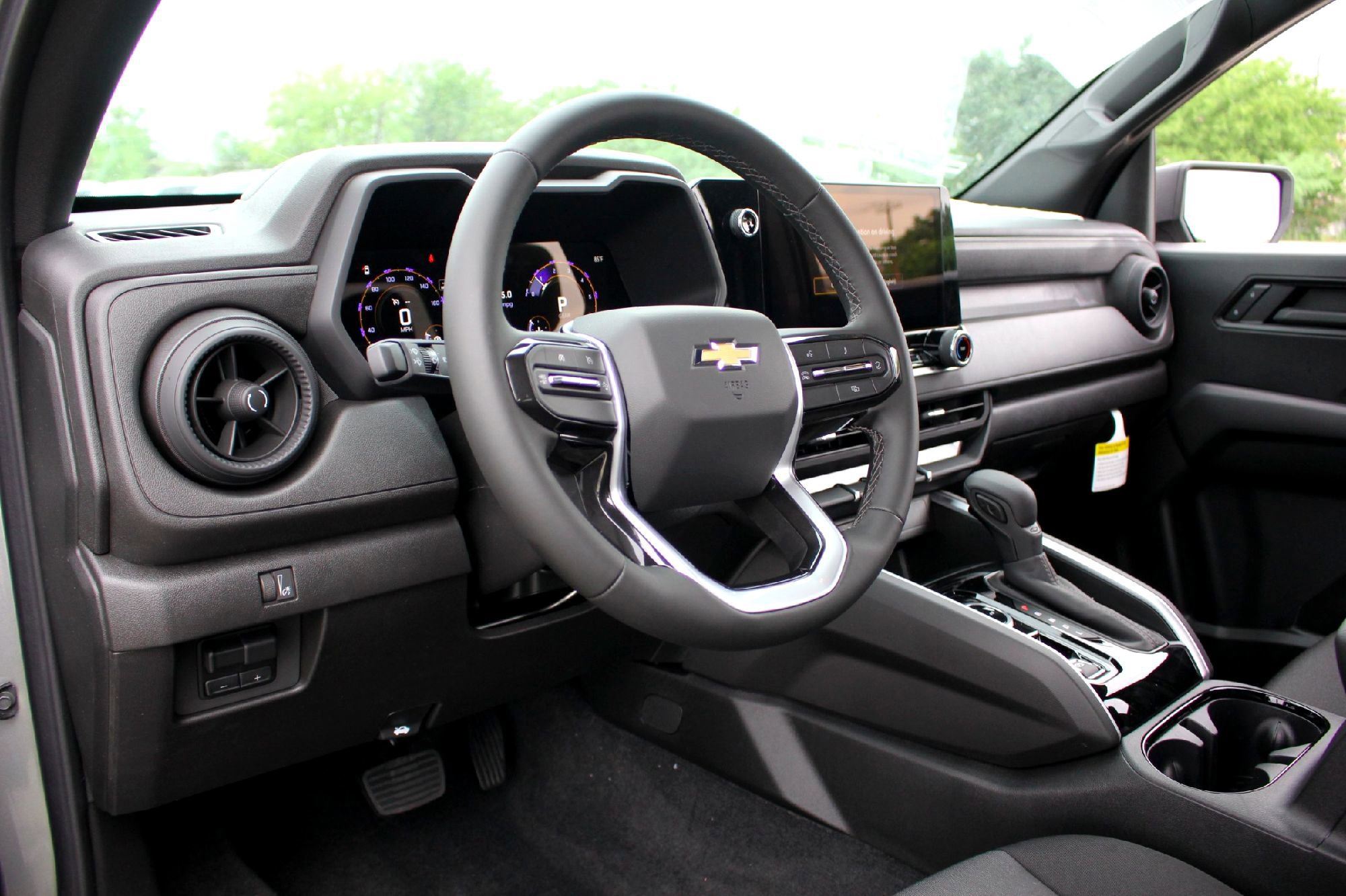 2026 Chevrolet Colorado Work Truck photo 6