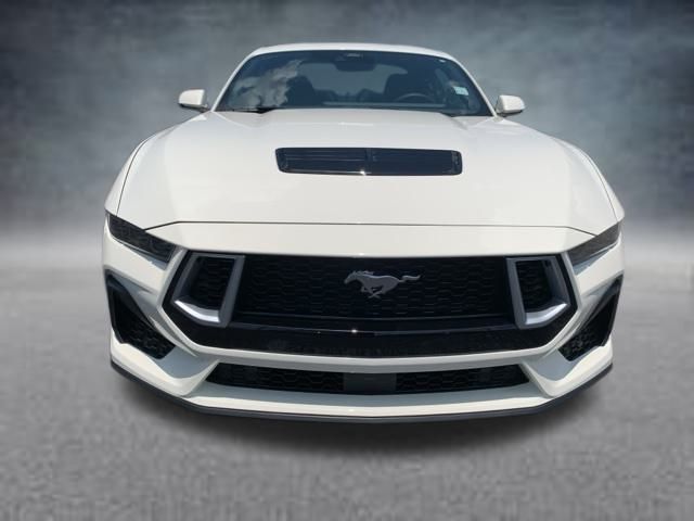 2025 Ford Mustang GT Premium photo 2