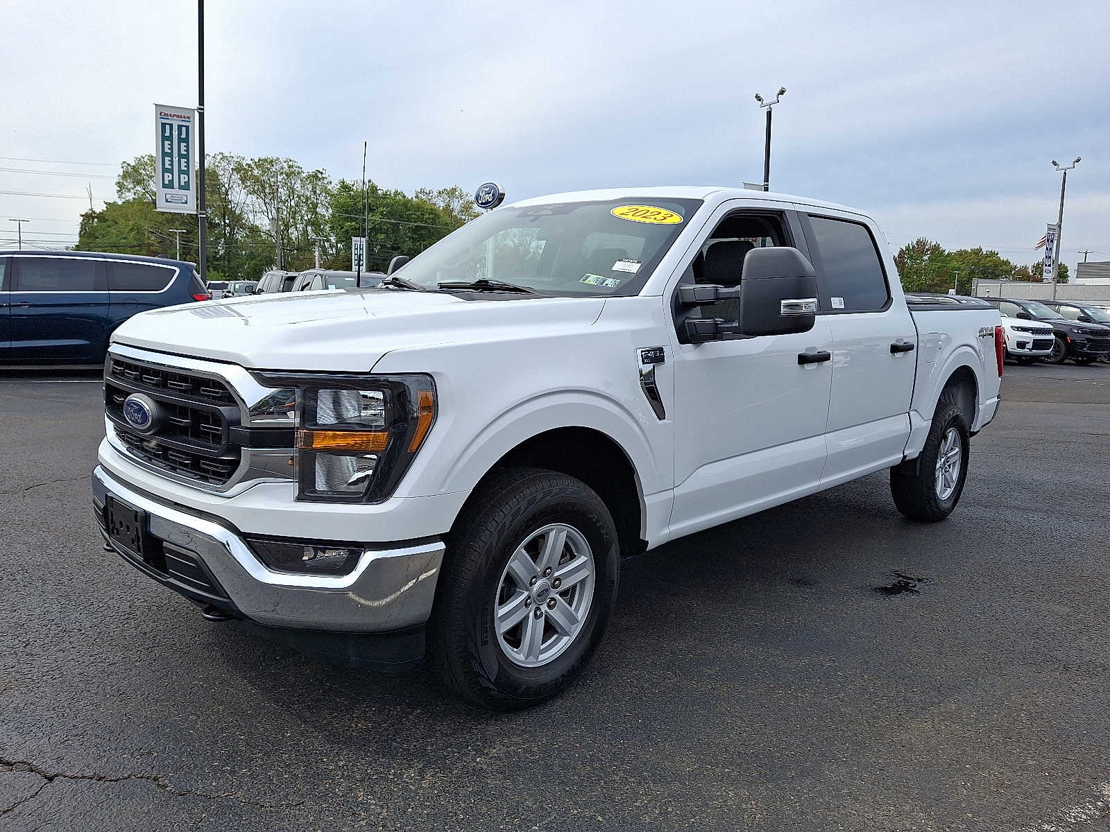 2023 Ford F-150 XLT photo 3